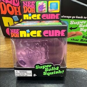 LAST ONE - NeeDoh Nice Cube - Super Solid Squish - Purple 💜